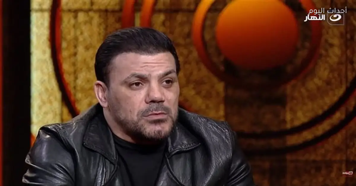 عمرو زكي: والدي تزوجني وطلقني غيابي مرتين في سنة وأسبوعين