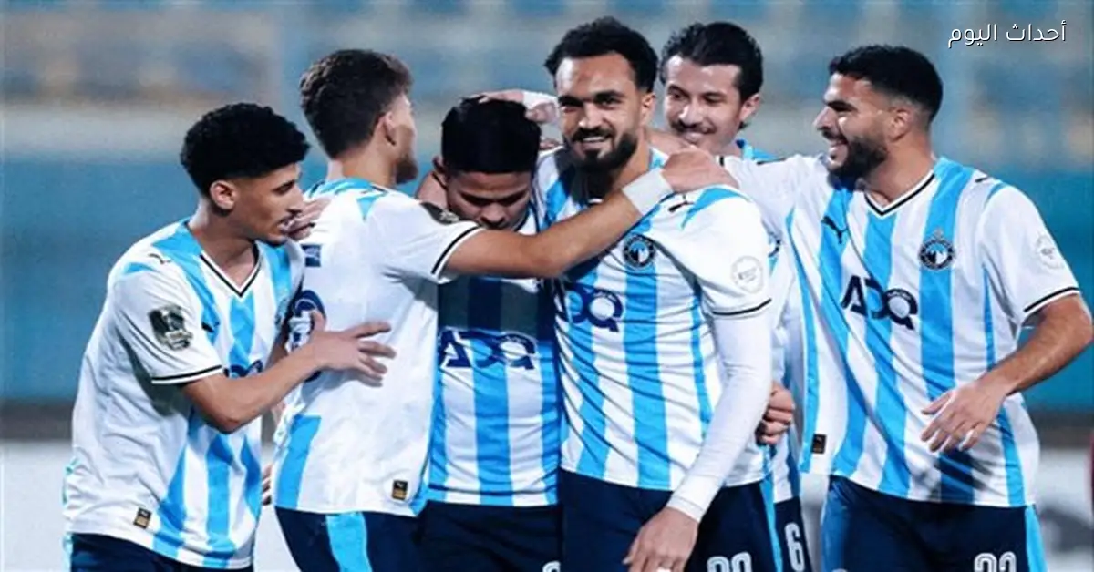 مروان حمدي في تشكيل بيراميدز ضد غزل المحلة بالدوري