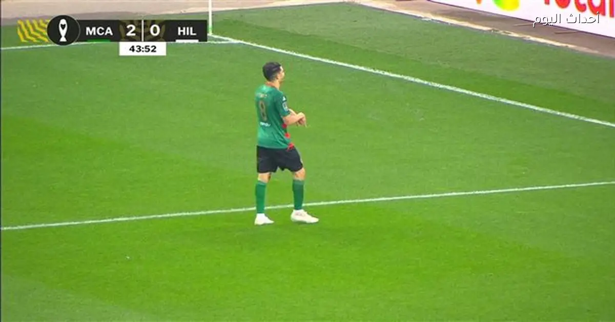 مولودية يتقدم على الهلال 2-0 في الشوط الأول بدوري أبطال أفريقيا