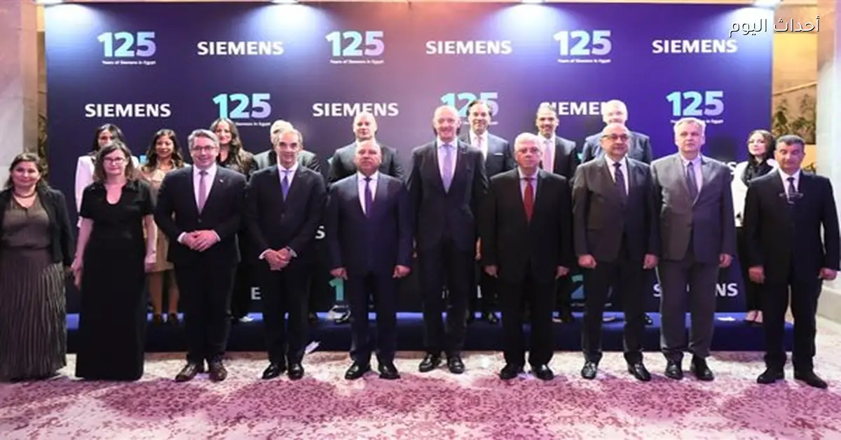 وزير الاتصالات يؤكد تسهيل الخدمات الحكومية الرقمية للمواطنين