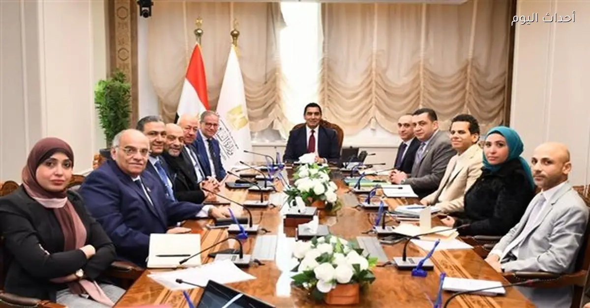 وزير الشباب والرياضة يجتمع مع المنظمة المصرية لمكافحة المنشطات