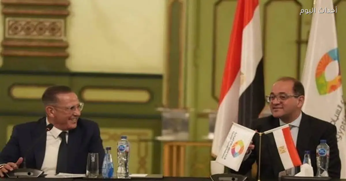 وزير المالية يناقش مع اتحاد الغرف السياحية