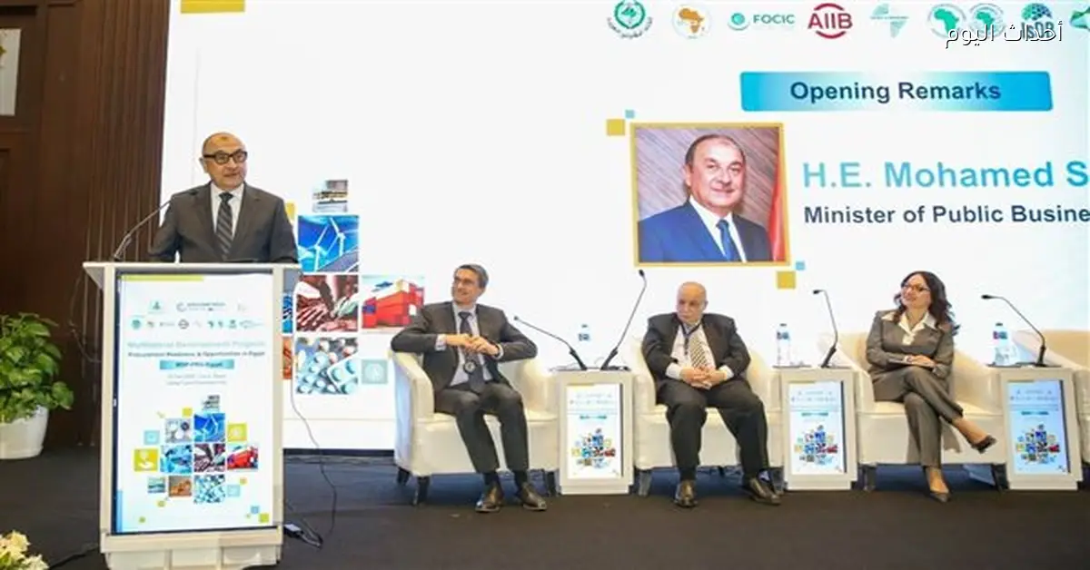 وزير قطاع الأعمال يبحث شراكات وتوسع شركات المقاولات