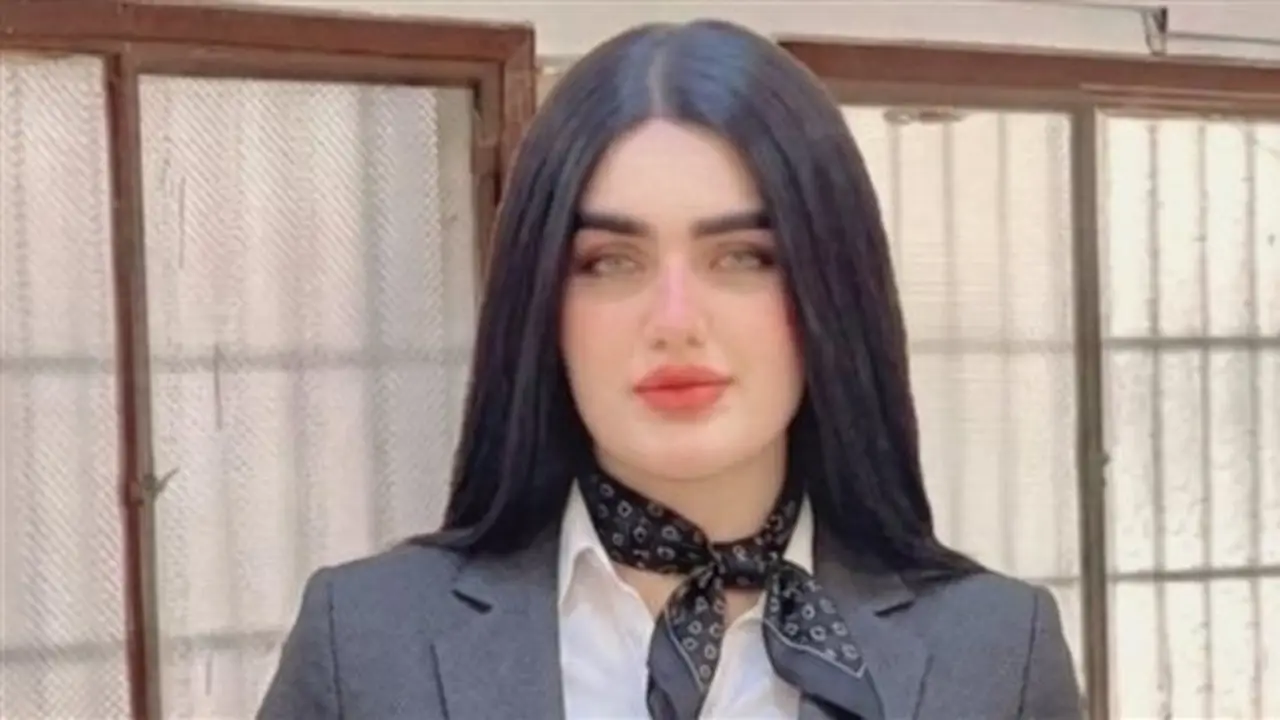 محامية سوهاج ترد على الانتقادات بسبب صورتها بدون فلاتر