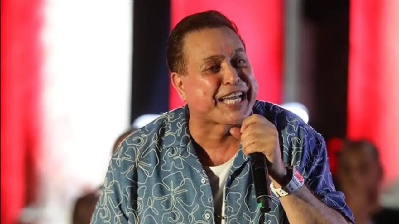 حضور جماهيري حاشد.. حكيم يتألق في مهرجان دقة الدولي بتونس