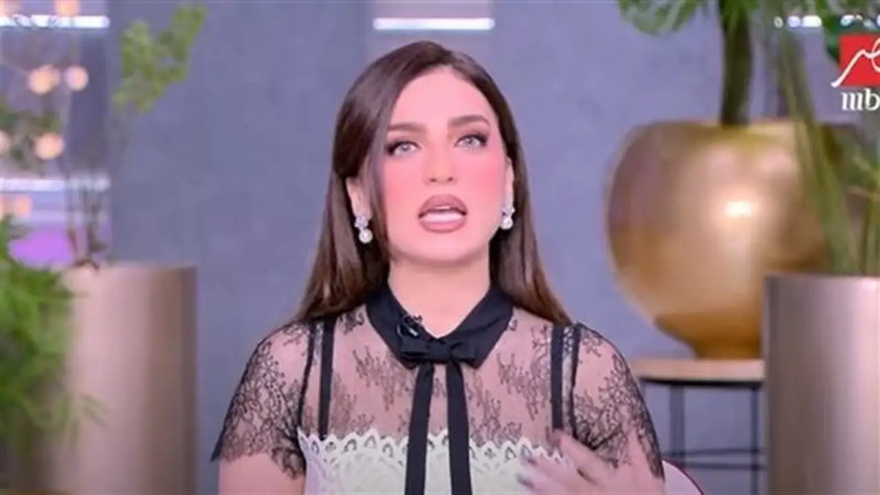 ياسمين عز تكشف حقيقة فقدانها الوعي في ملهى ليلي وترد على الشائعات